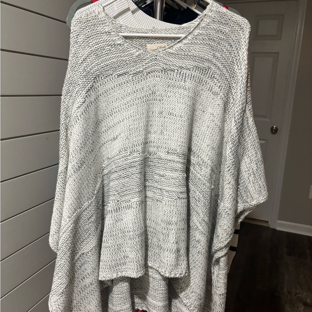 Women's Gray Sweater